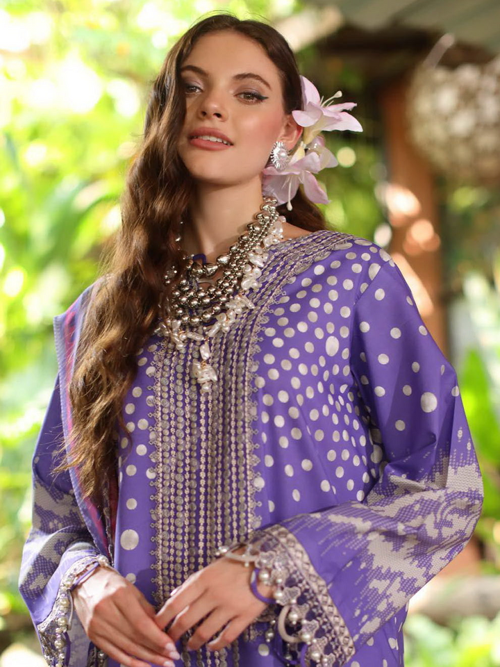 Embroidered Lawn Unstitched 3Pc Suit