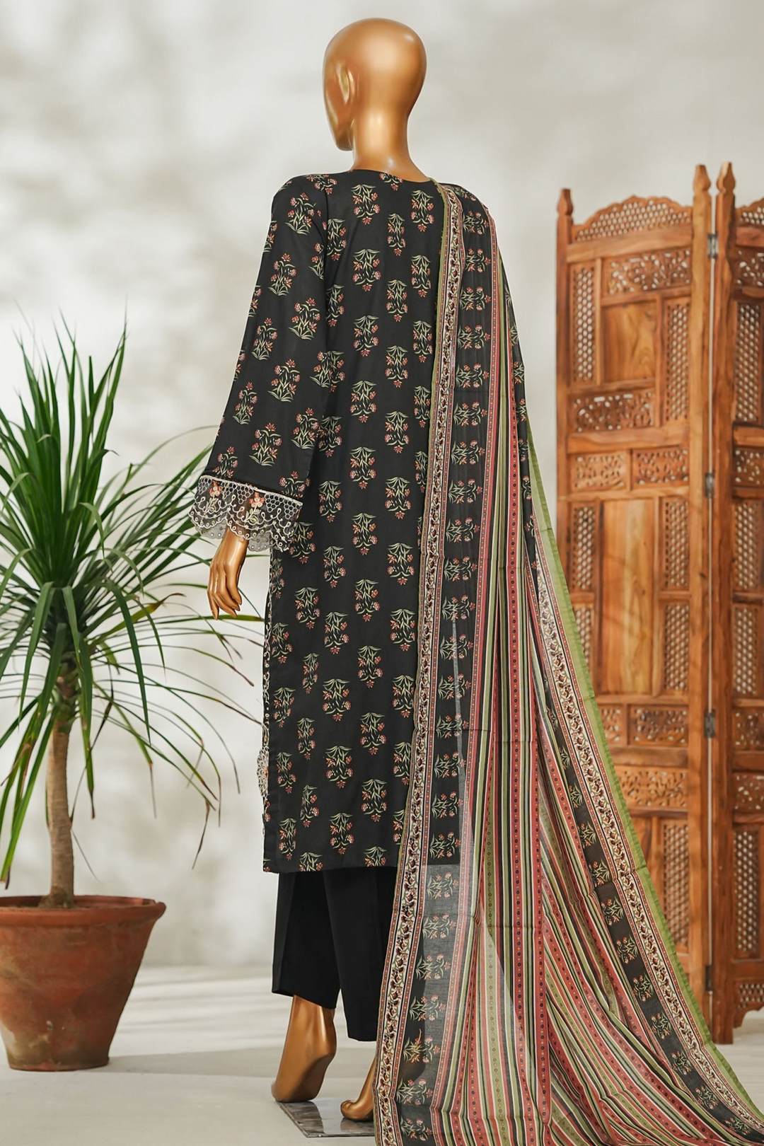 Stitched 3 Piece Exclusive Emb Lawn
