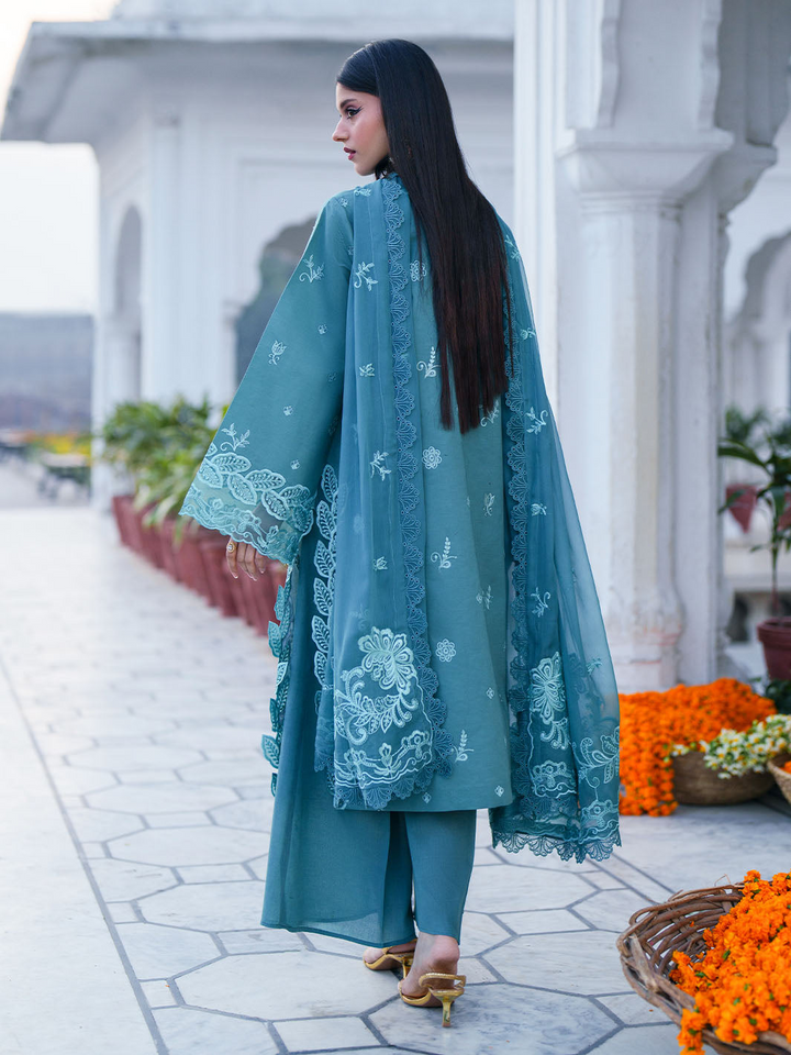 Gul Luxury Lawn