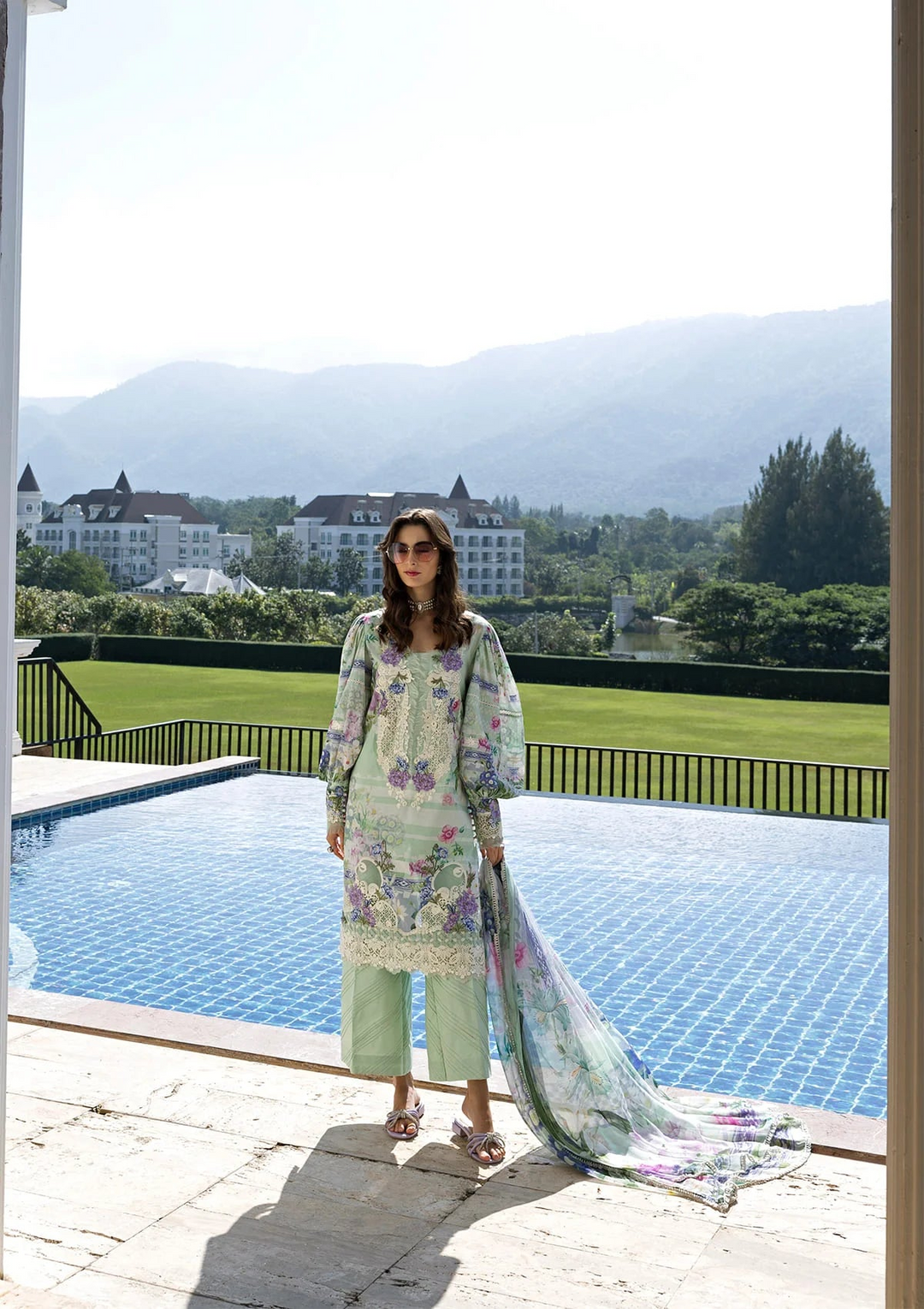 SIGNATURE - EMBROIDERED PRINTS COLLECTION