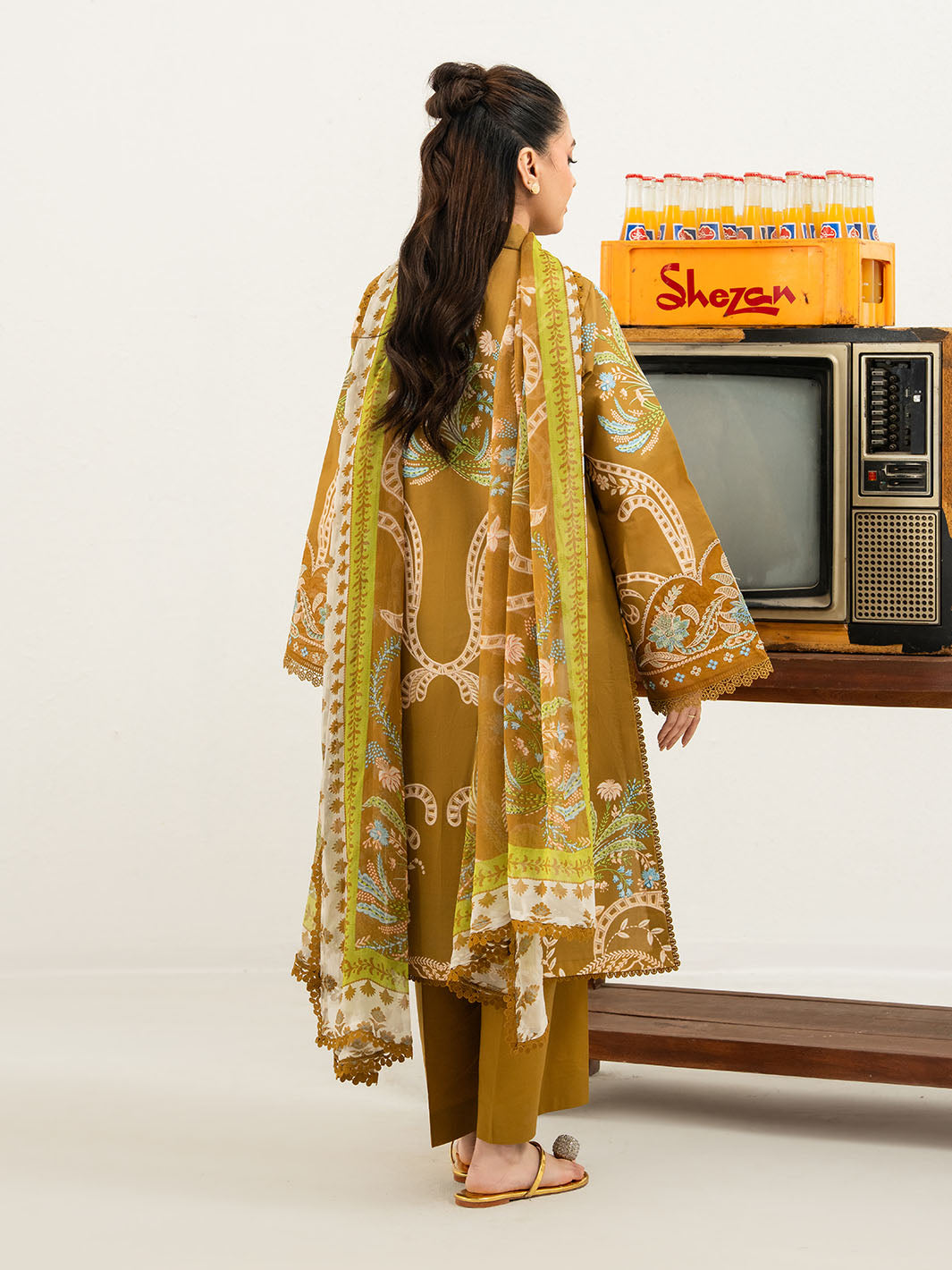 Anaya Lawn 3 PC