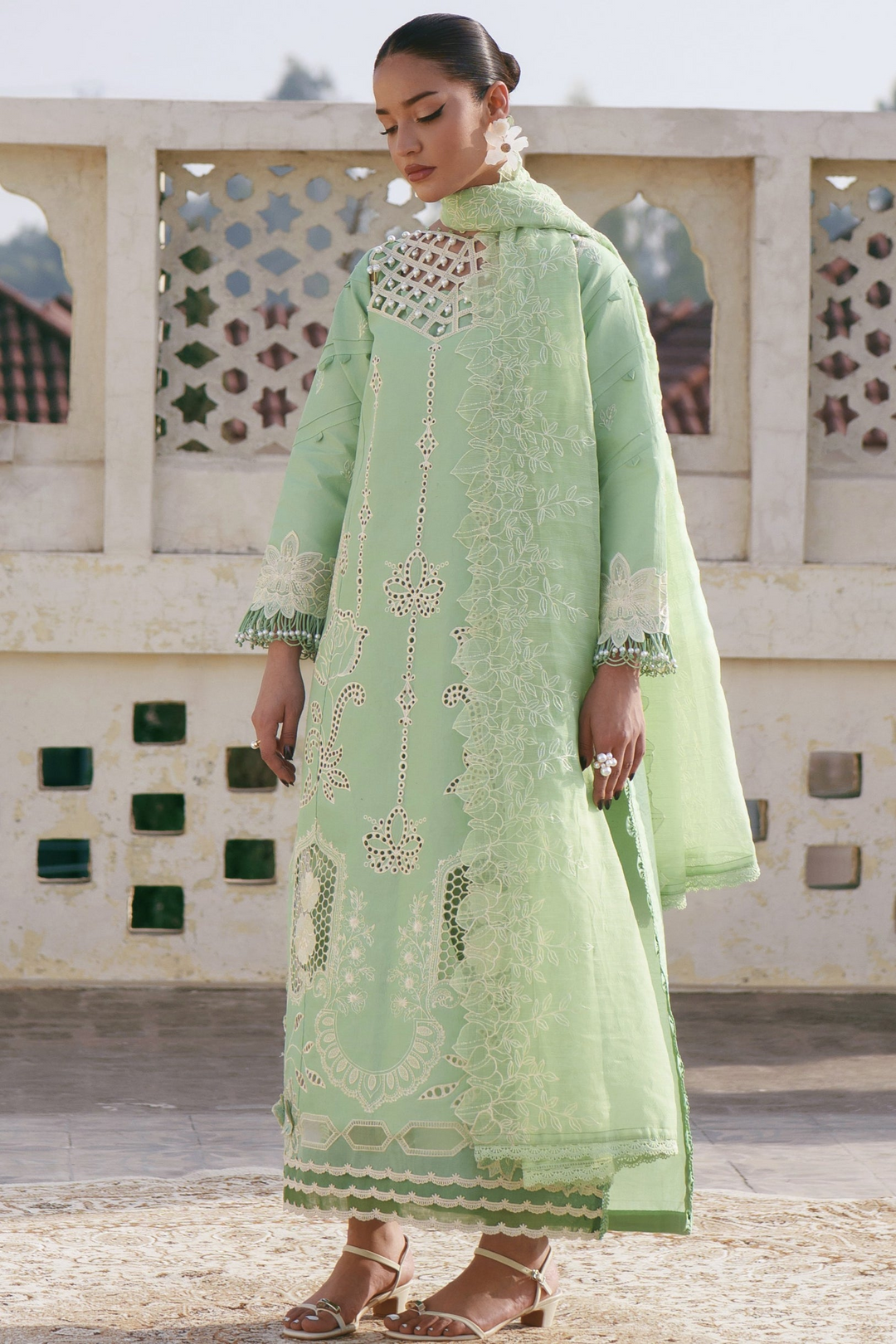Shangrila Luxury Lawn