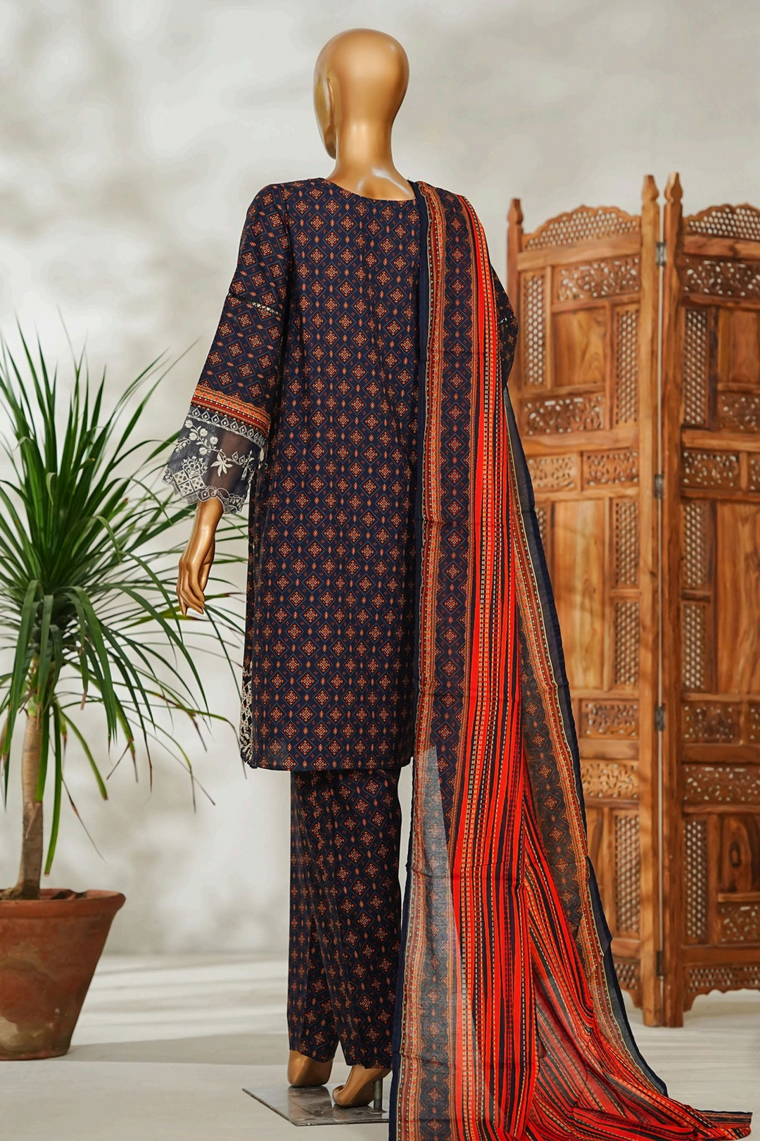 Stitched 3 Piece Exclusive Emb Lawn