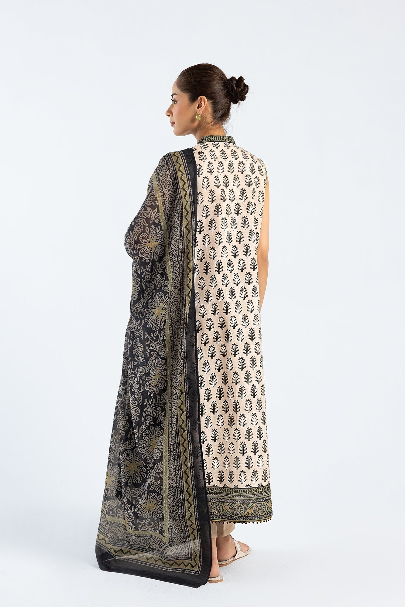 Ethnic Unstitched Lawn