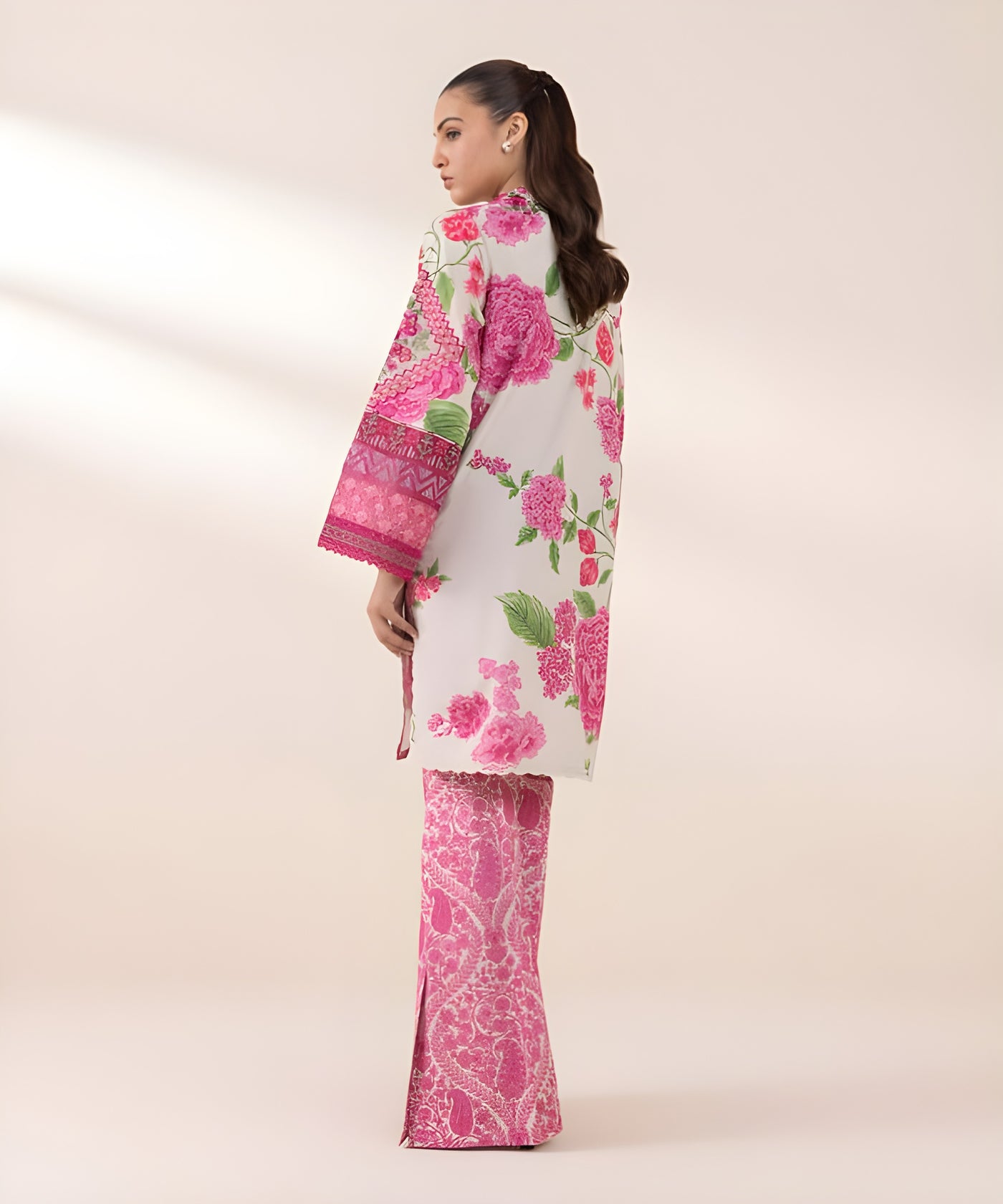 2 PIECE-EMBROIDERED SILK SUIT
