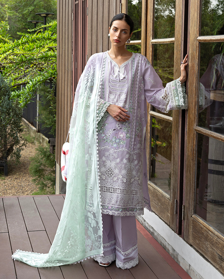 MON TRESOR LUXE LAWN