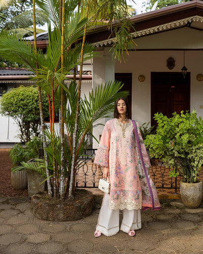 MON TRESOR LUXE LAWN