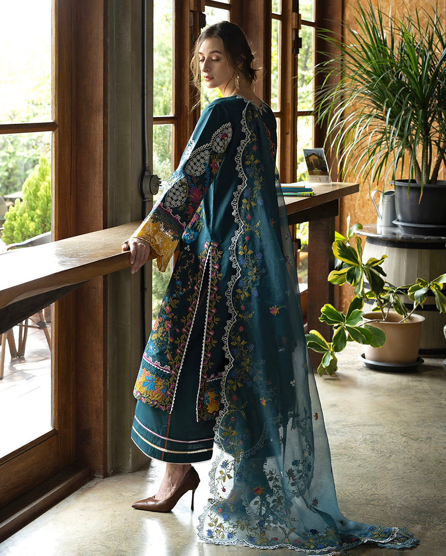 MON TRESOR LUXE LAWN