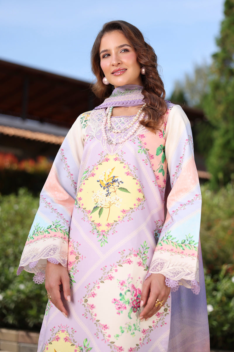 Lifestyle Summer Lawn