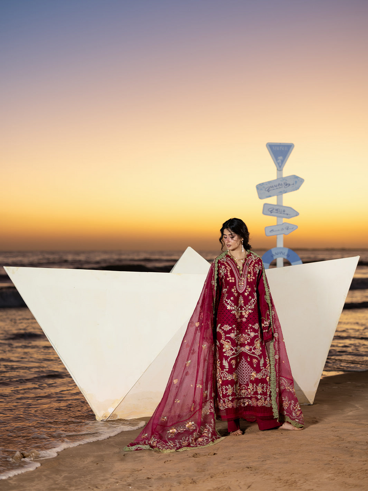 Sirene Luxury Lawn &