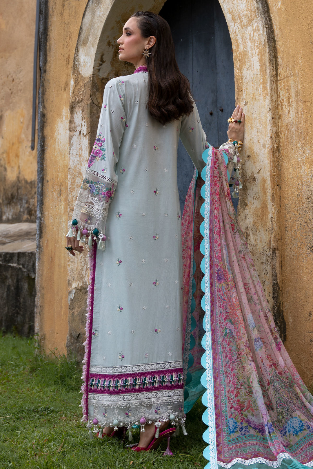 Neroli Luxury Lawn