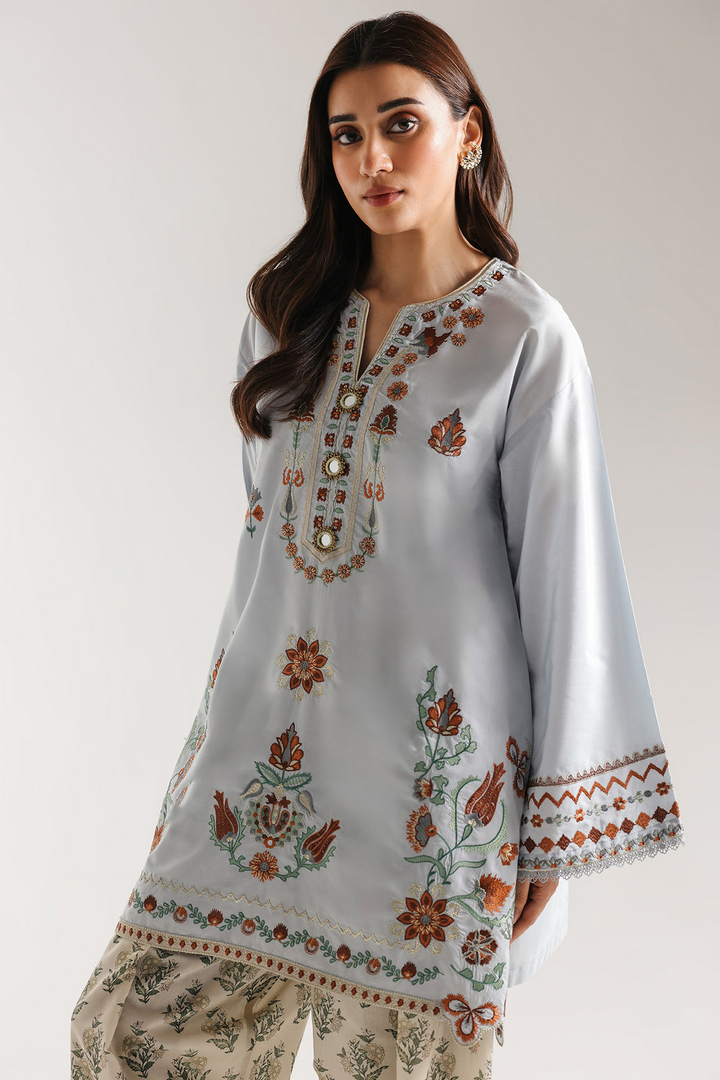 EMBROIDERED SUIT