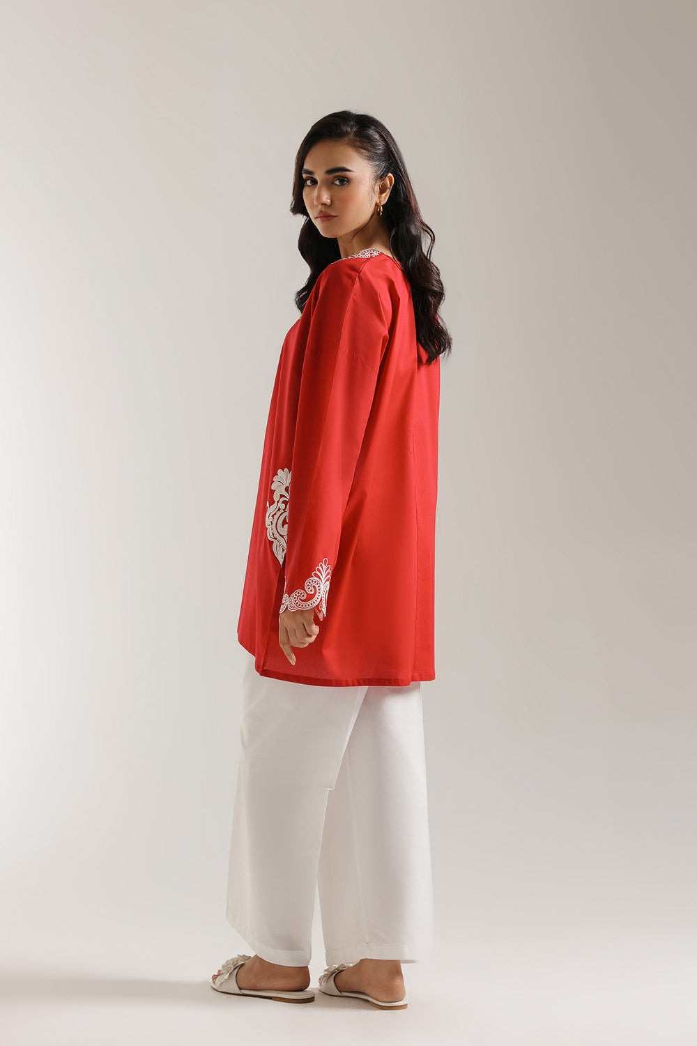 EMBROIDERED KURTI