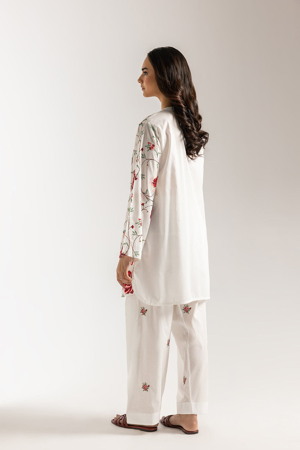 EMBROIDERED SUIT