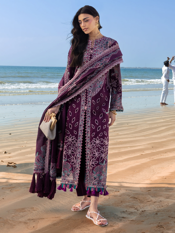Sirene Luxury Lawn &