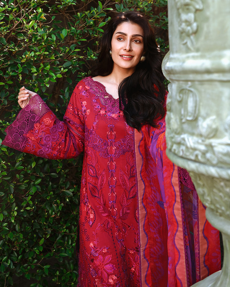 Amoi Luxury Lawn