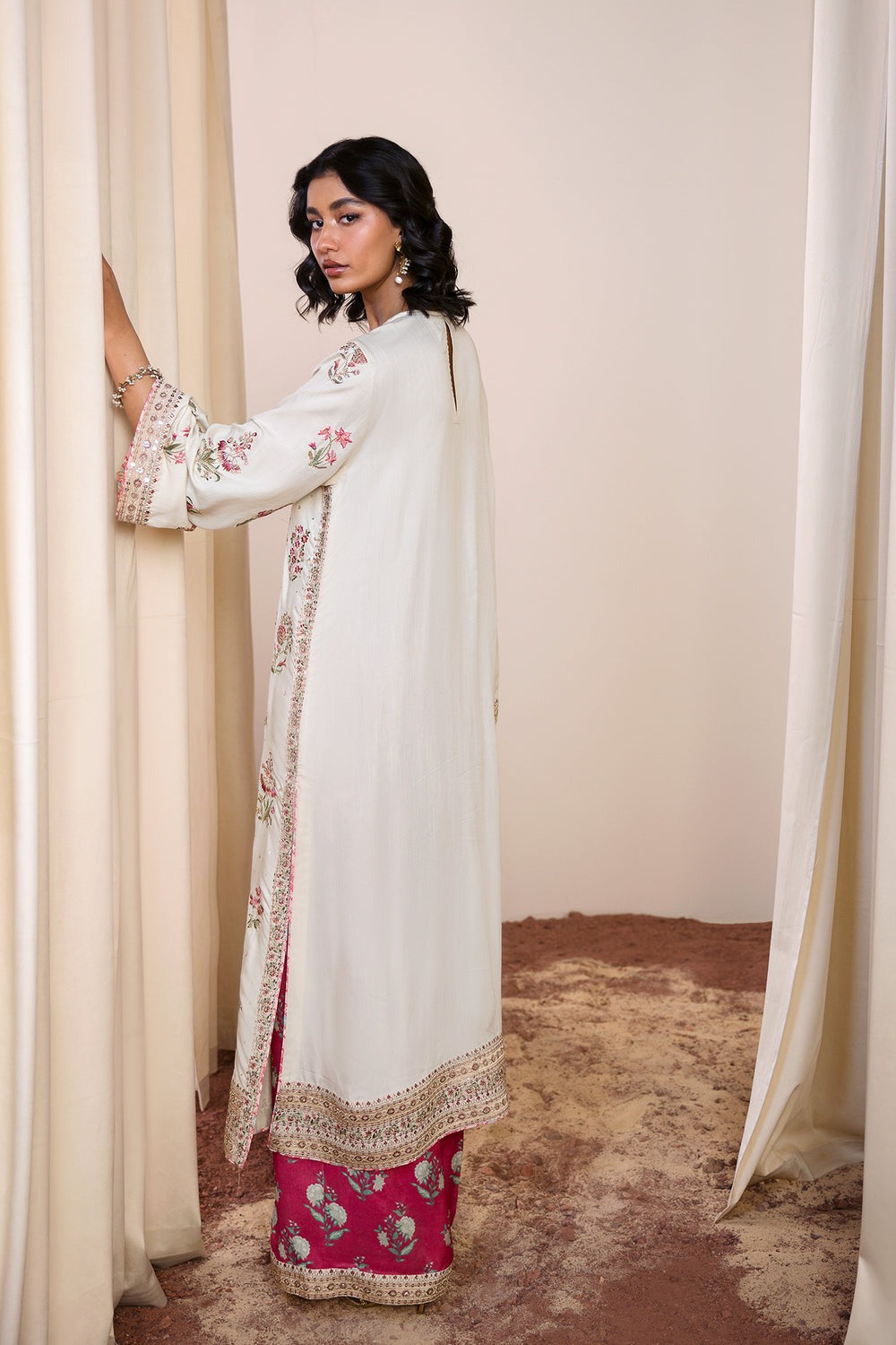 EMBROIDERED SUIT