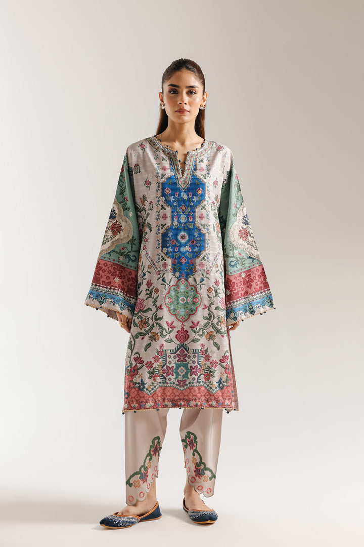 EMBROIDERED SUIT