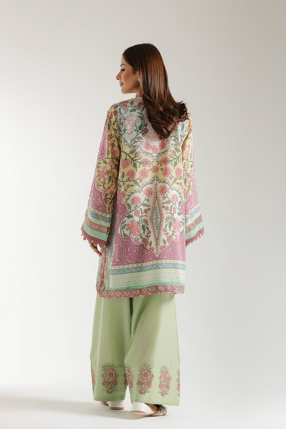EMBROIDERED SUIT