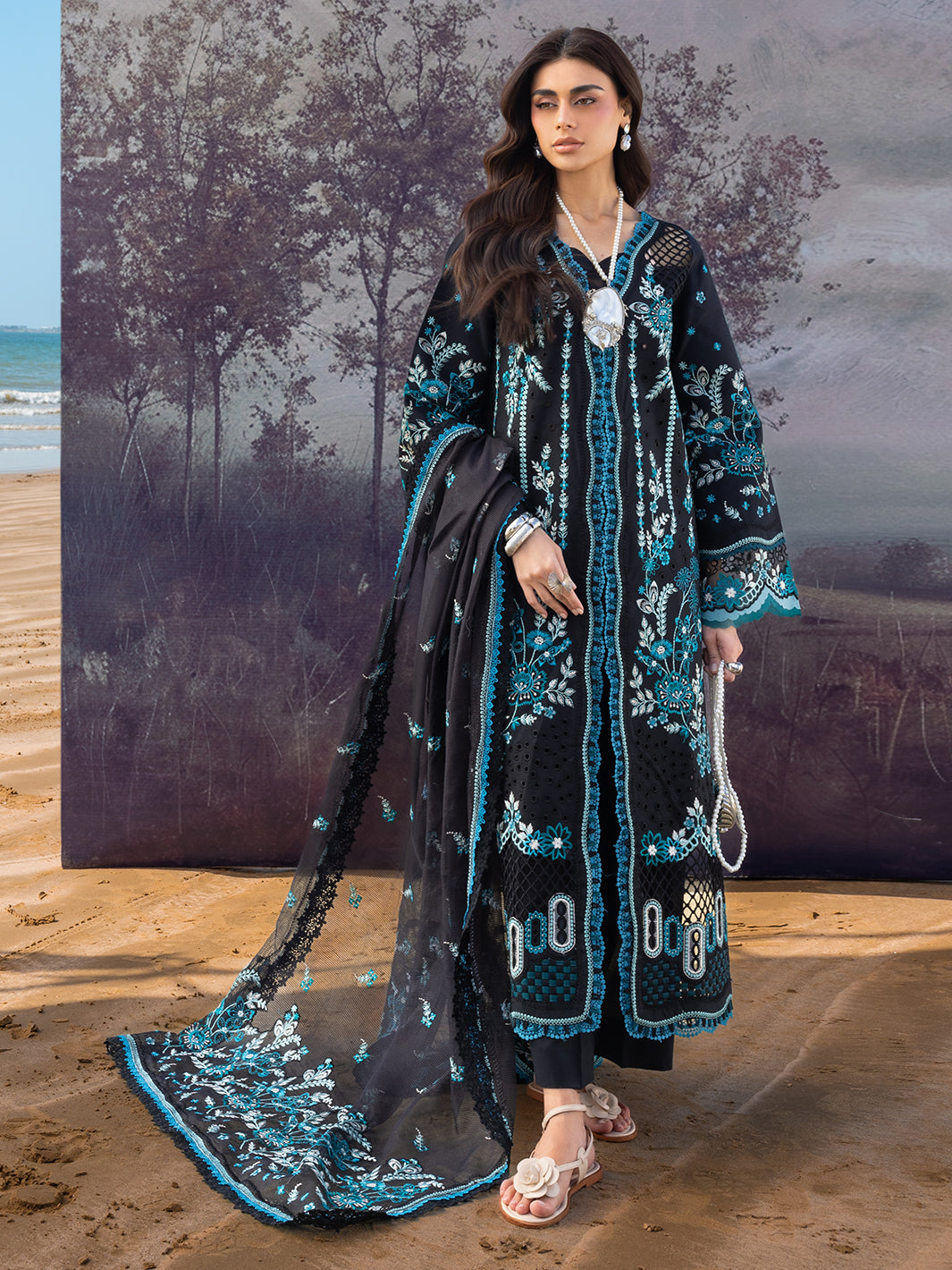 Sirene Luxury Lawn &