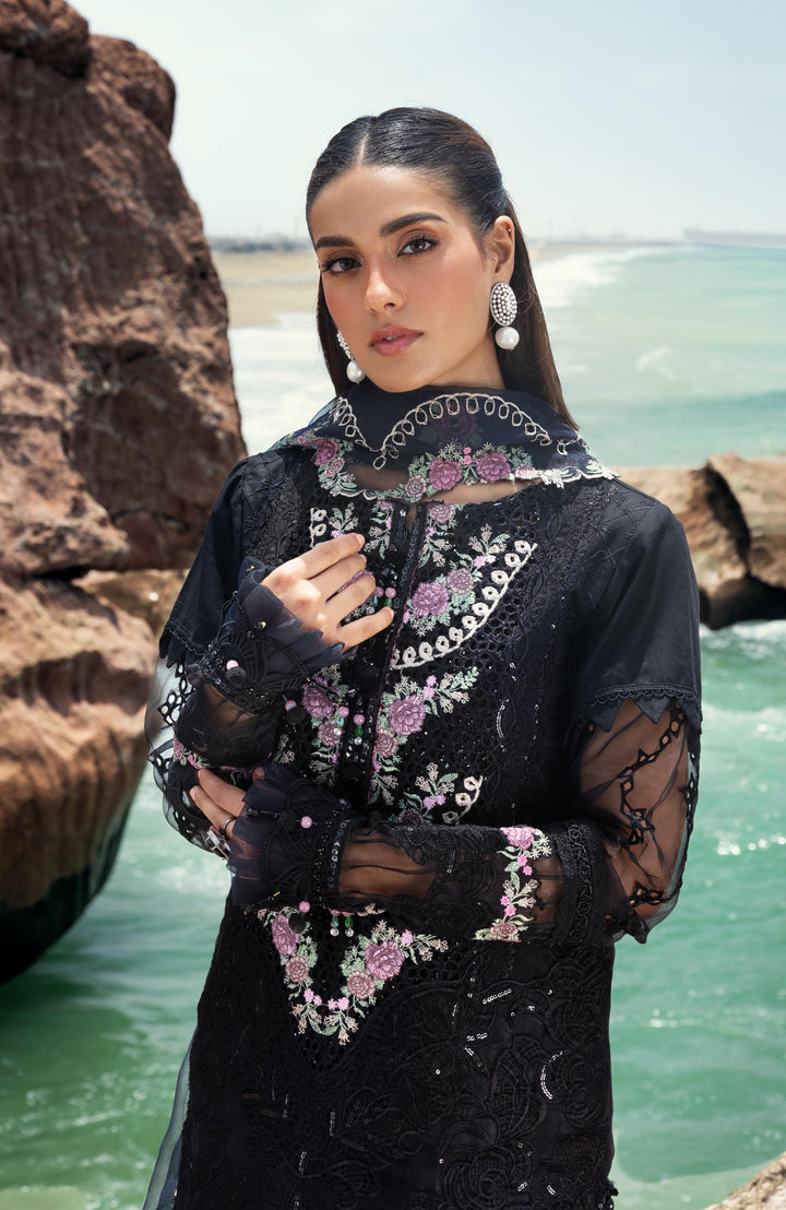 Mahiymaan Luxury Lawn 3 Piece