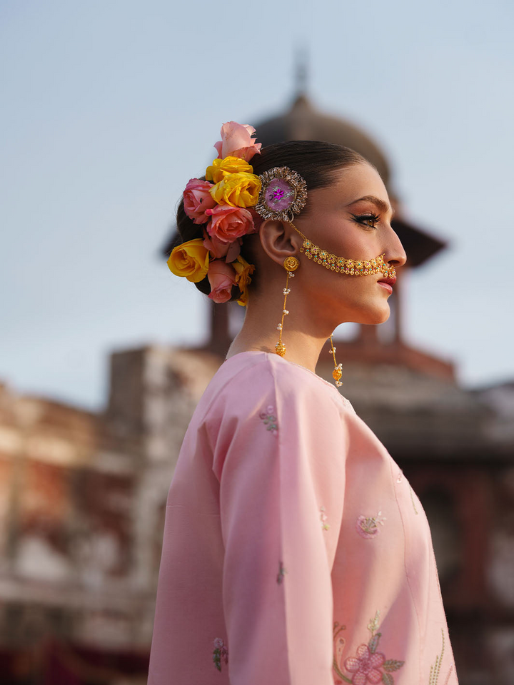 Gul Luxury Lawn