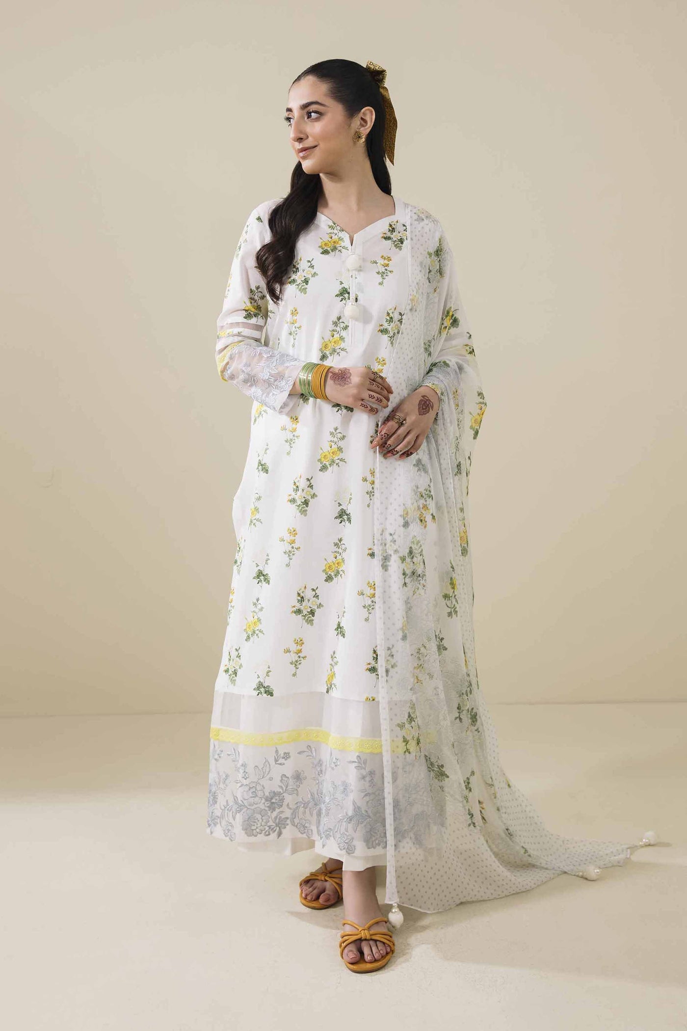 NISHAT LINEN 2 PIECE PRINTED LAWN