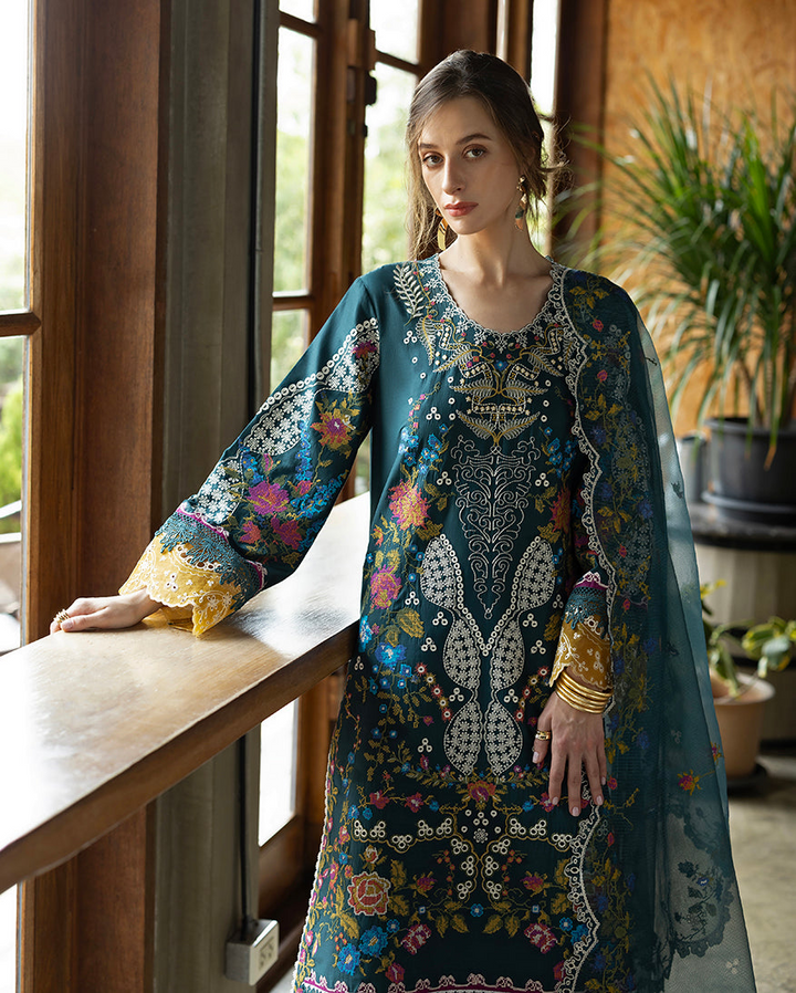 MON TRESOR LUXE LAWN