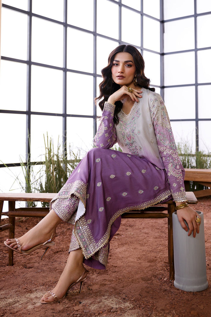 EMBROIDERED SUIT
