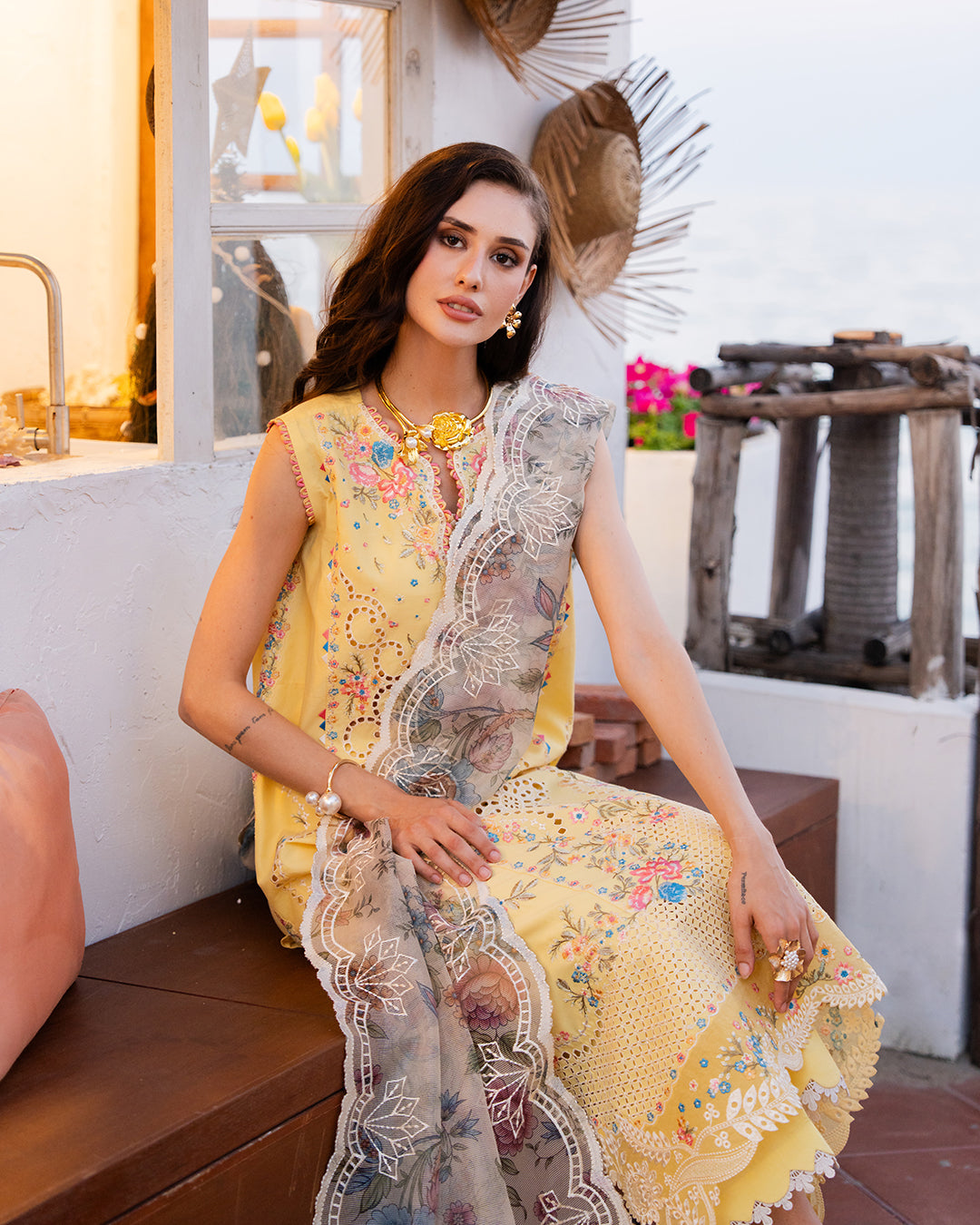 3Pc Lawn Embroidered Suit