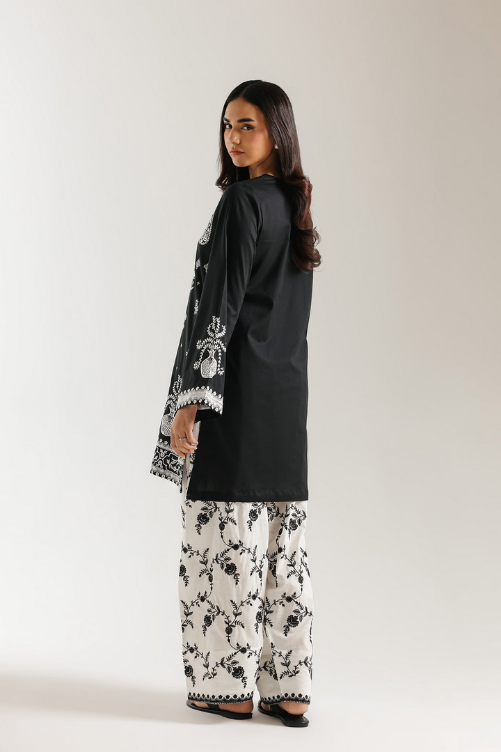 EMBROIDERED SUIT
