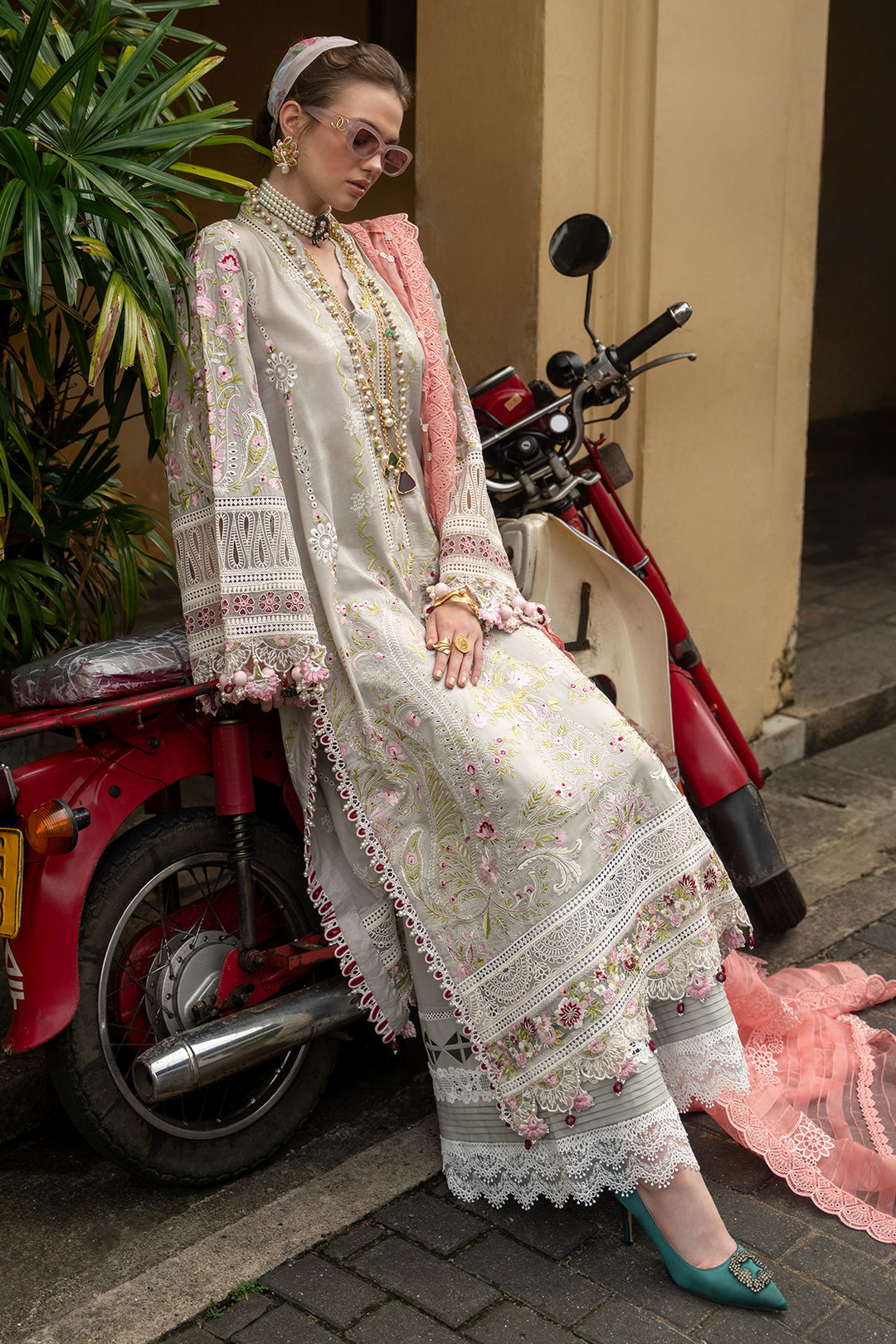 Neroli Luxury Lawn