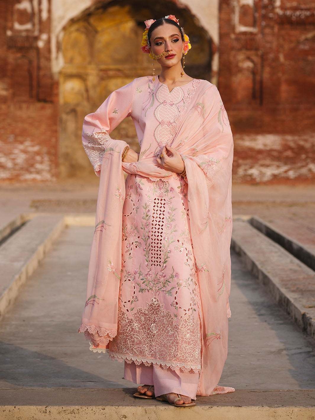 Gul Luxury Lawn