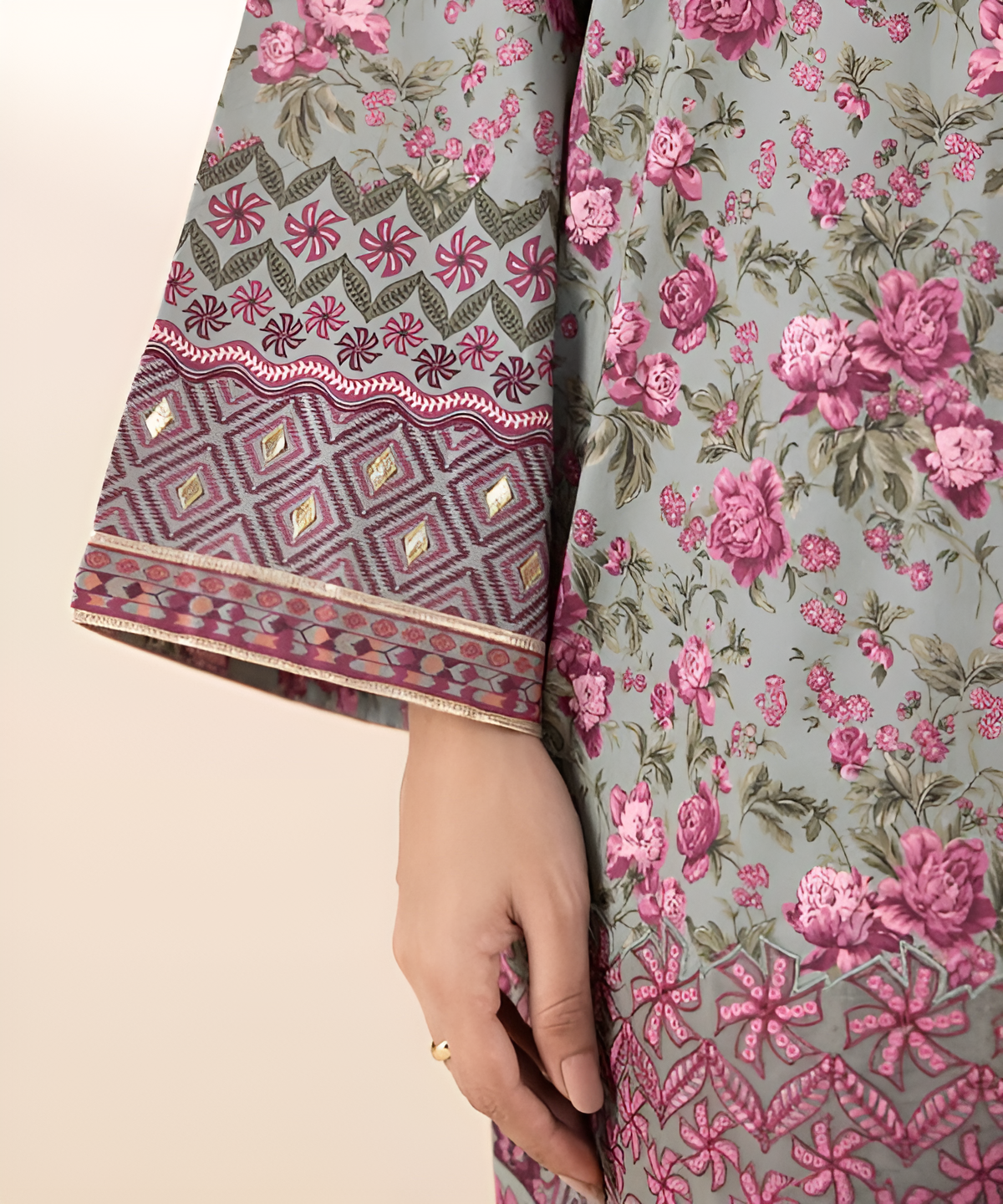 2 Piece - Embroidered Lawn Suit