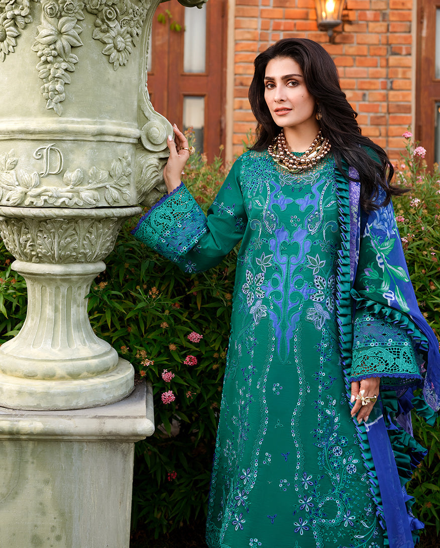 Amoi Luxury Lawn