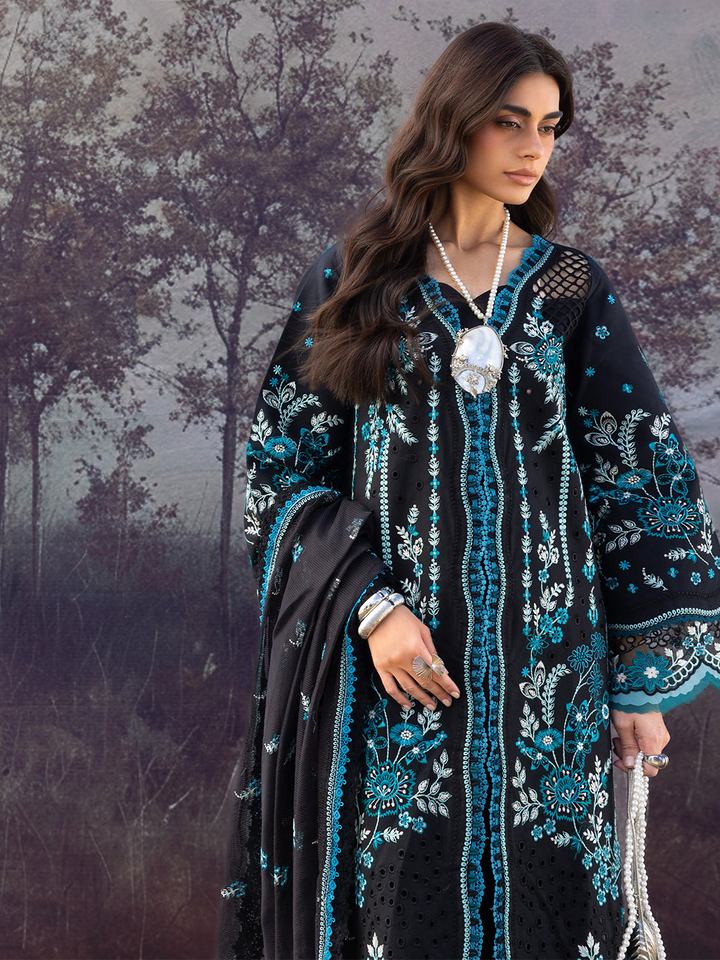 Sirene Luxury Lawn &