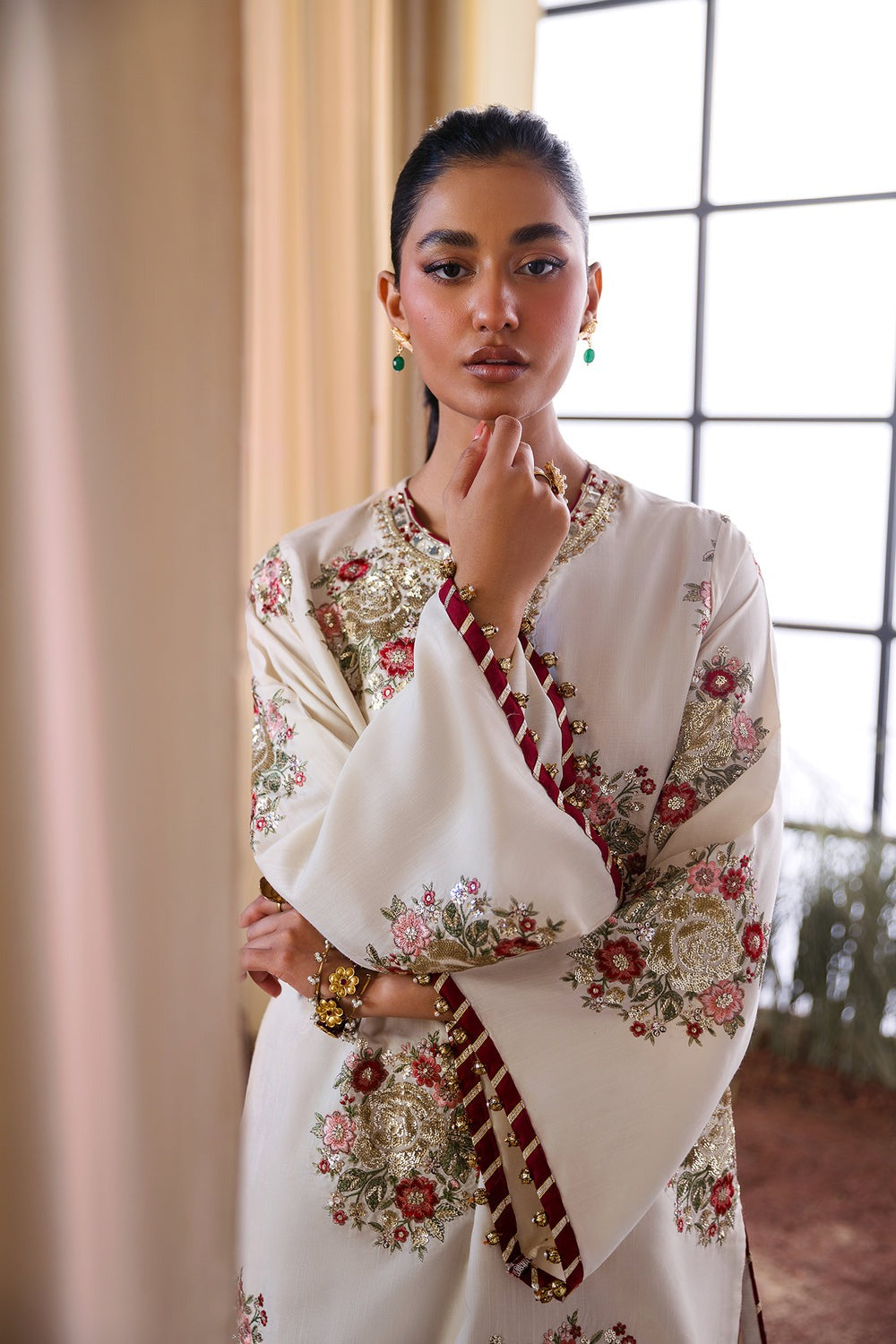EMBROIDERED SUIT