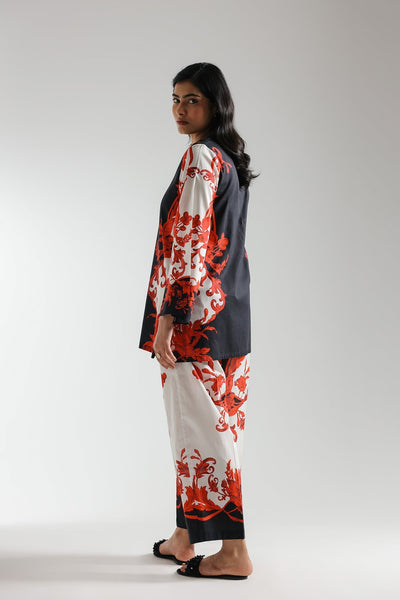 PRINTED SUIT