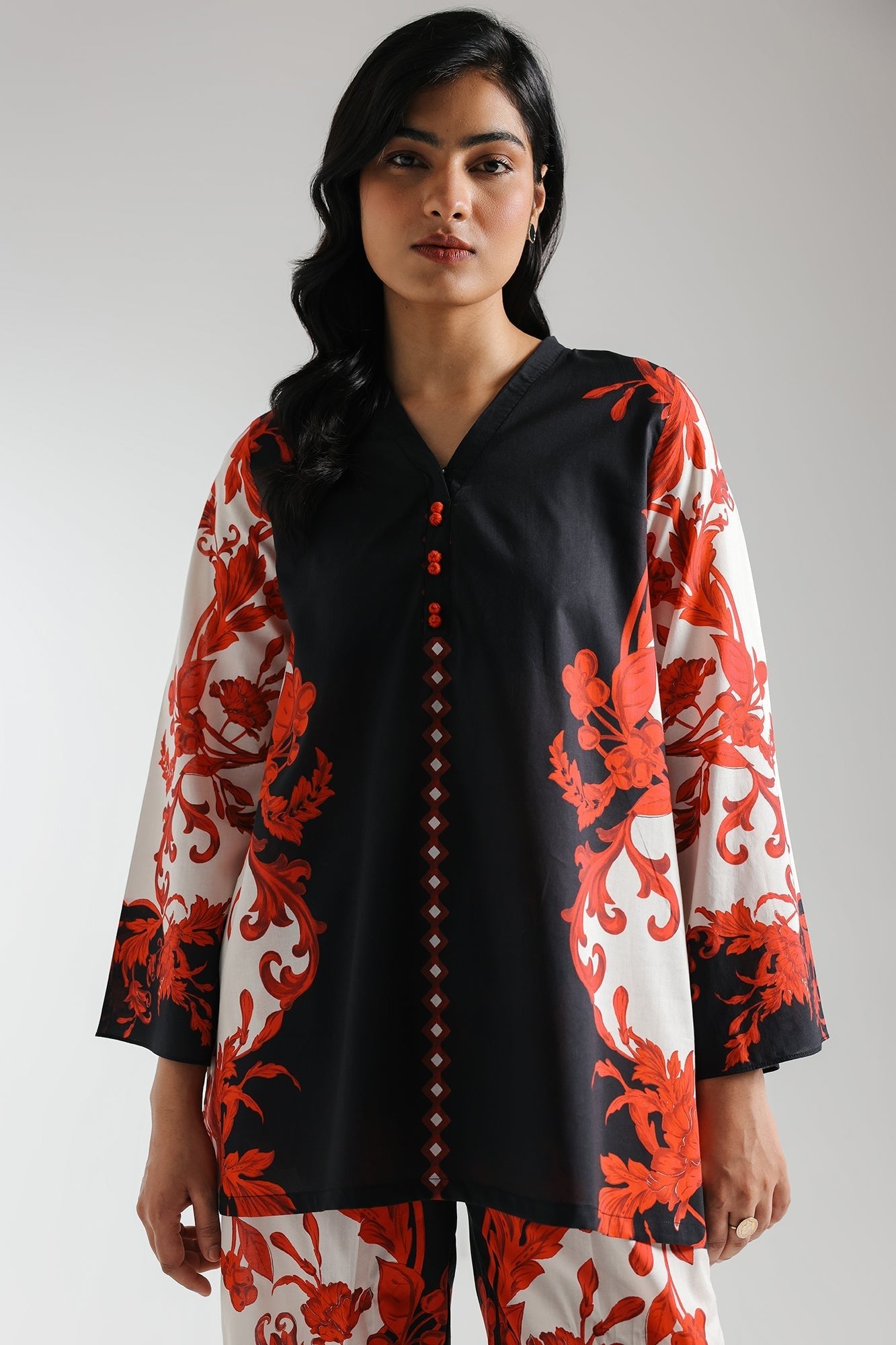 PRINTED SUIT