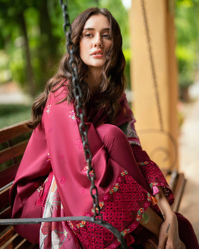 Summer Reverie Luxury Lawn