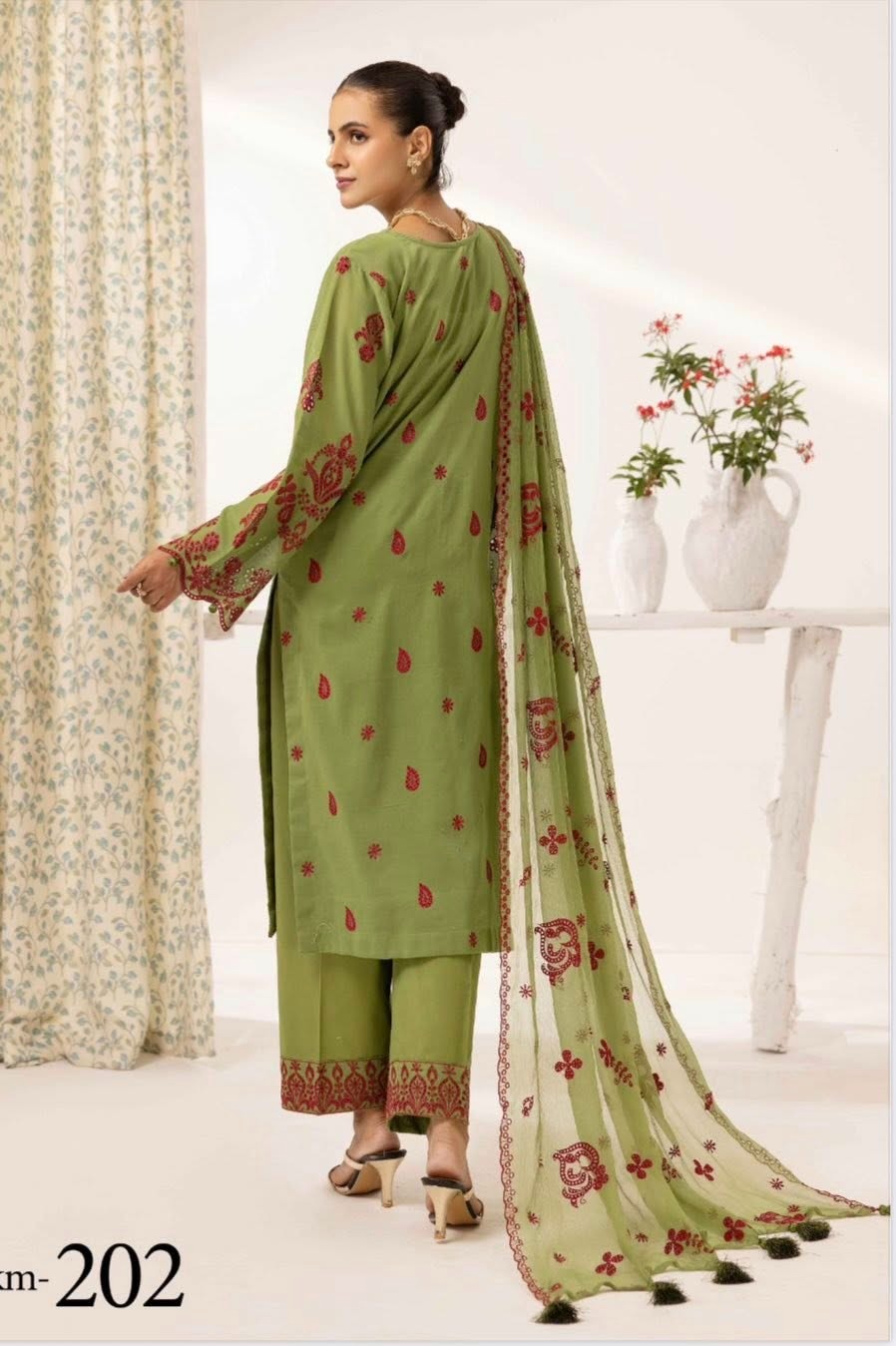 Muskan Signature Swiss Collections