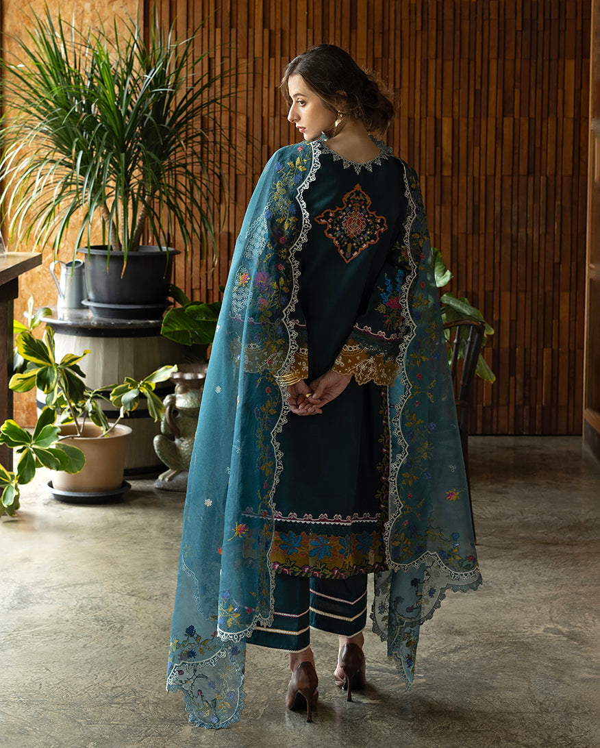 MON TRESOR LUXE LAWN