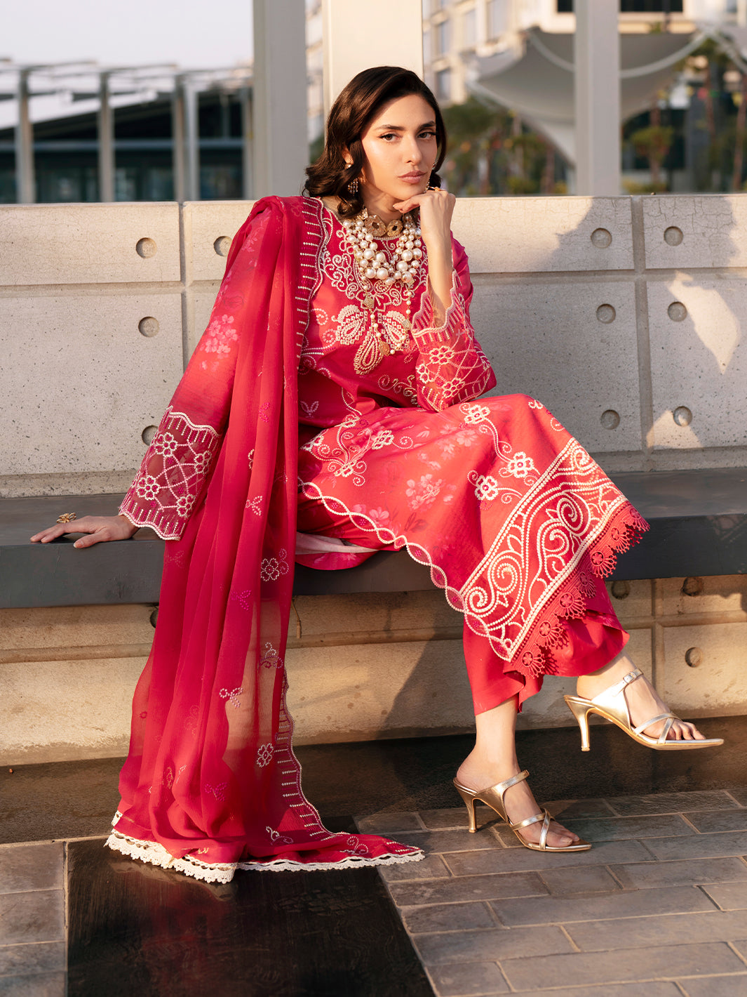 Broadway Luxury 3 PC Lawn