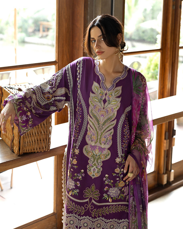 MON TRESOR LUXE LAWN