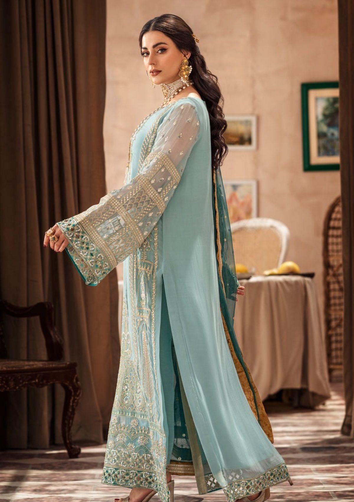 Mashq-Zainab Formal Collection