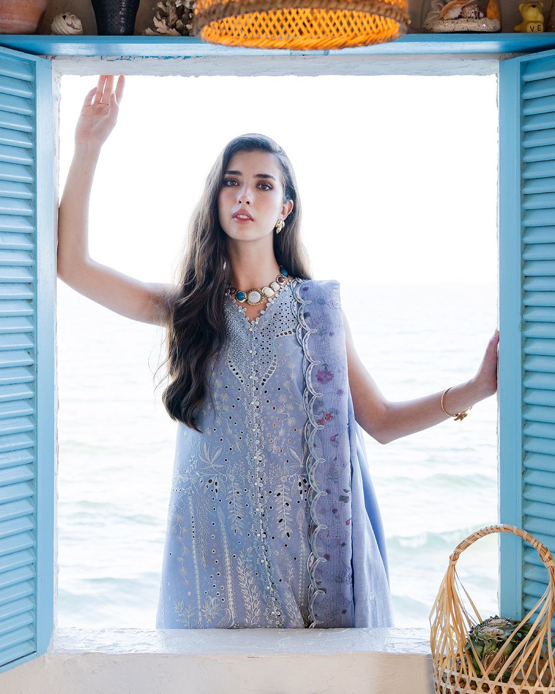 3Pc Lawn Embroidered Suit