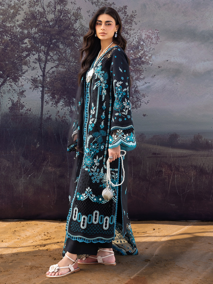 Sirene Luxury Lawn &