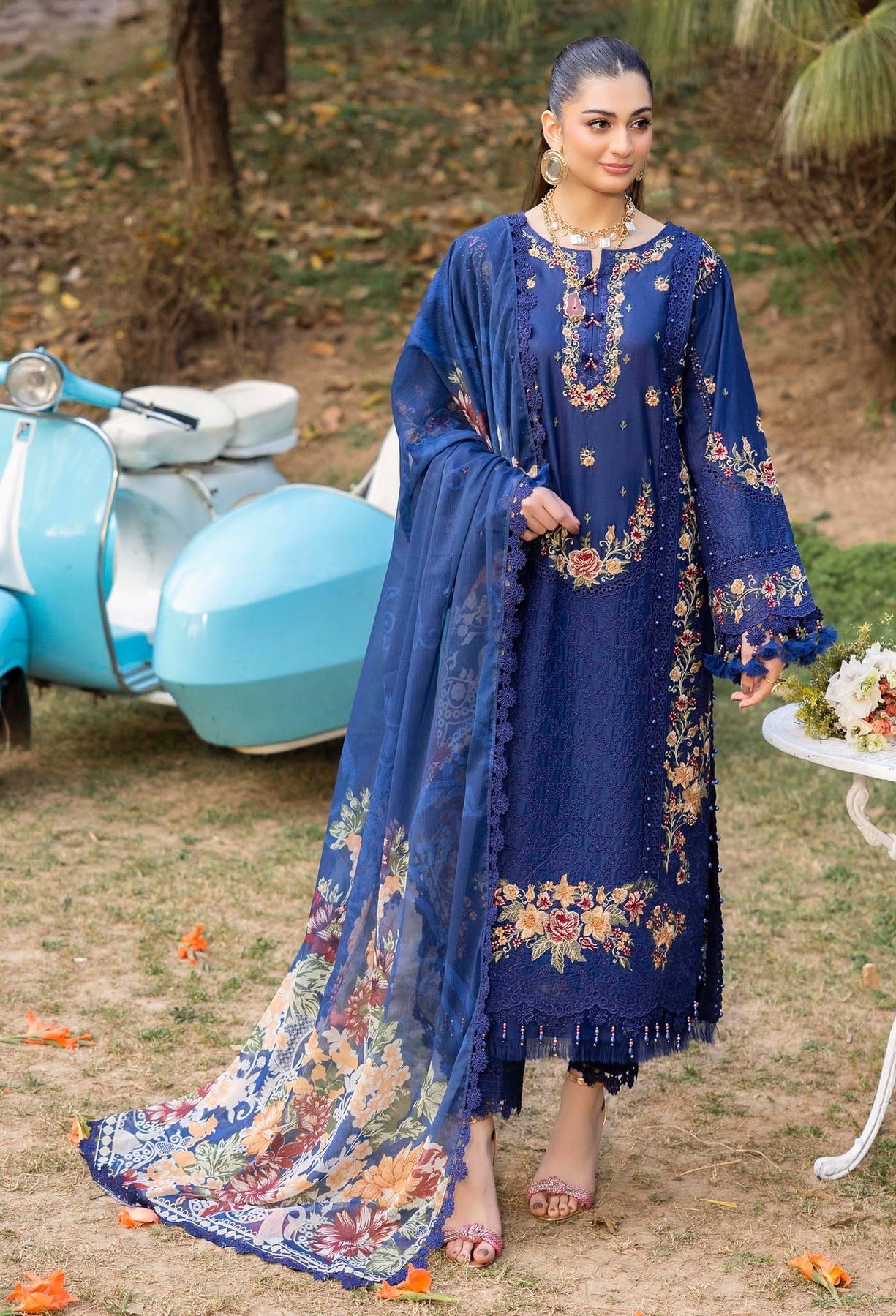 Gull Rukh Lawn