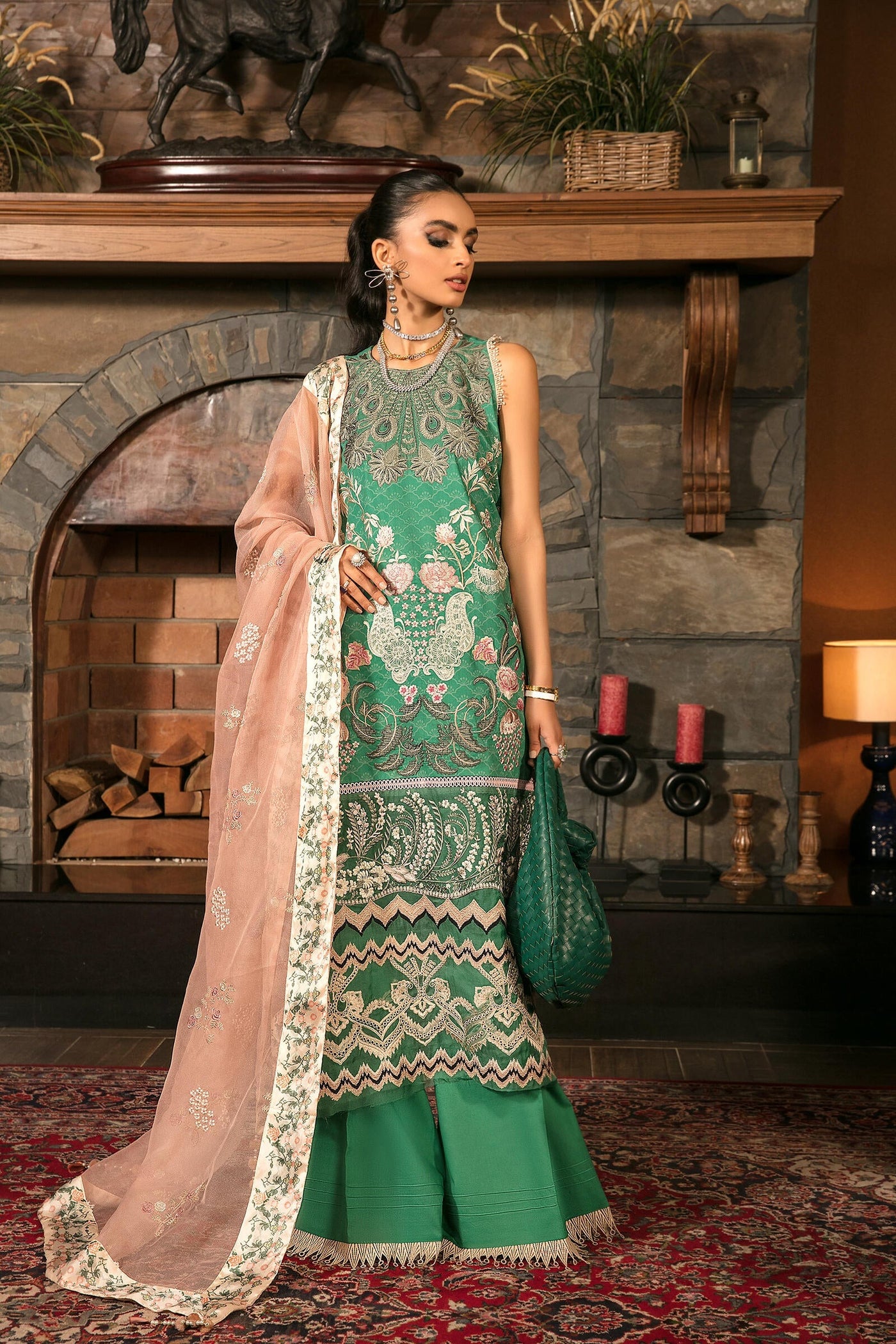 SHIZA HASSAN LUXURY LAWN-Lenora