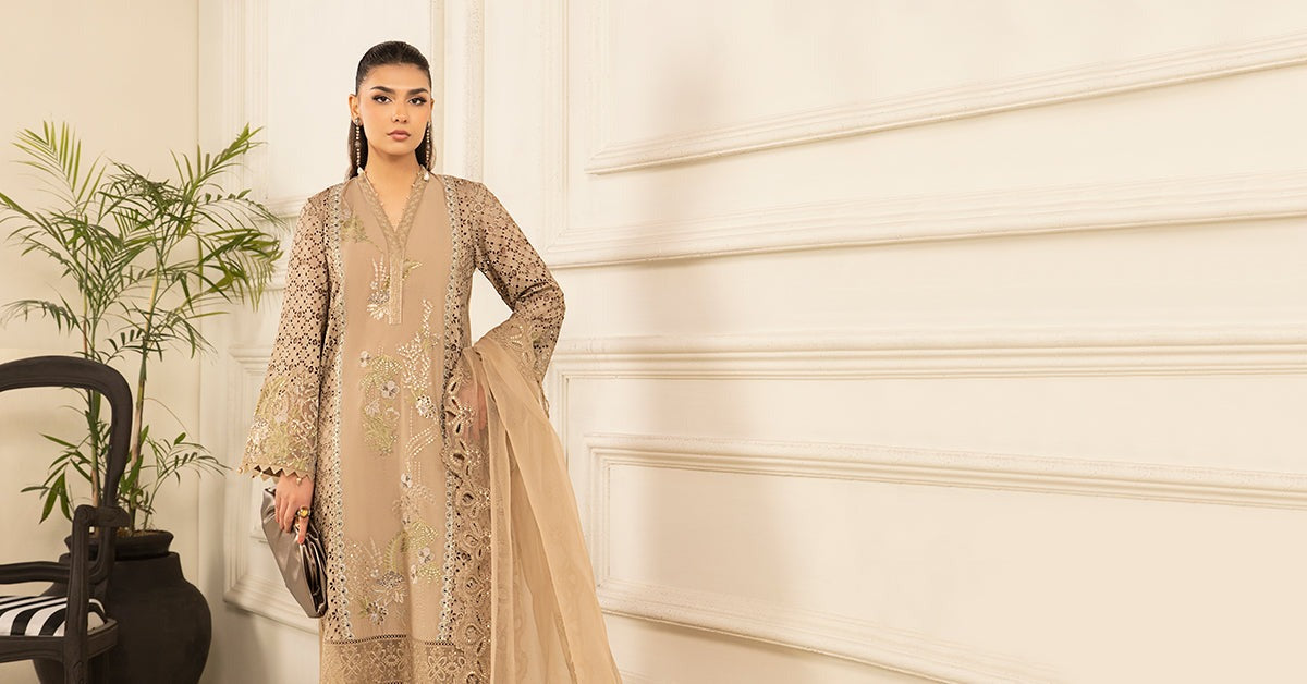 MARIA.B LUXURY PRET  Embroidered Lawn Suit